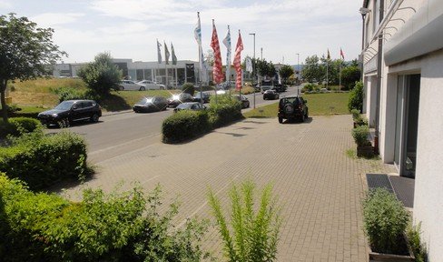 Commission-free commercial property in the South Friedberg industrial estate