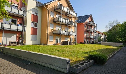 MFH Bielefeld a.d.Landwehr with 30 apartments, rental yield approx. 5%