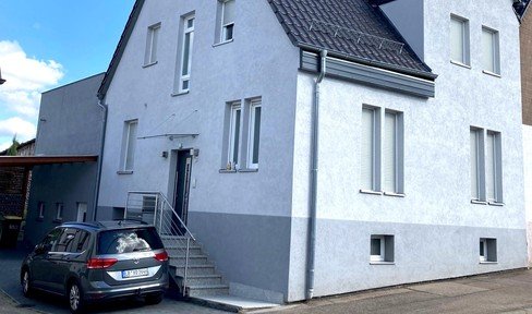 TOP renovated MFH with extension 2019 (approx. 200m2 living space / energy-efficient 73 kWh/m²a)
