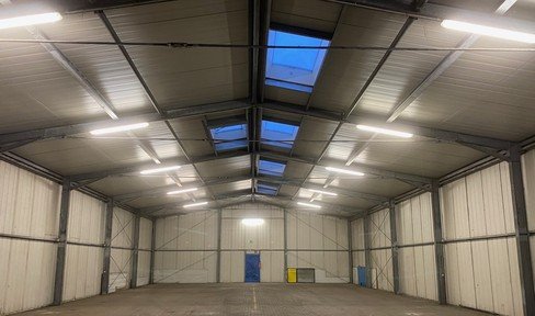 Warehouse approx. 525m² + approx.1200 m² open space