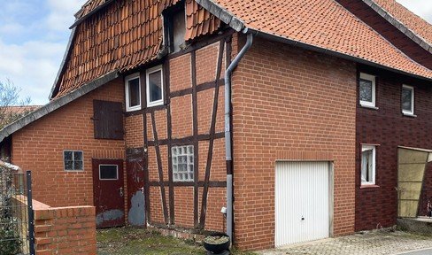 Sarstedt-Hotteln, 10.000,- € heating subsidy,for large family;gladly to craftsmen