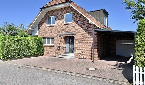 Südkirchen: Exclusive detached house elevator ! Sauna Stove Garage for sale free of commission!