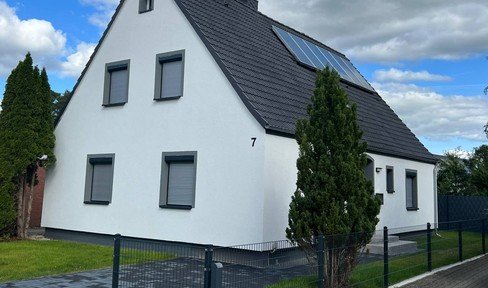 Preissenkung: Luxuriös kernsaniertes 5-Zimmer Einfamilienhaus auf Neubau-Niveau schöner Lage