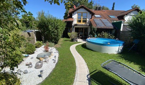 Reserved! Dream house in the municipality of Grasbrunn near Munich. DHH in the countryside