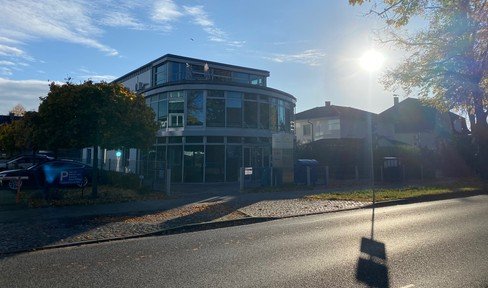 270 SQM OFFICE / 6 ROOMS WITH PARKING SPACES IN SCHÖNEFELD
