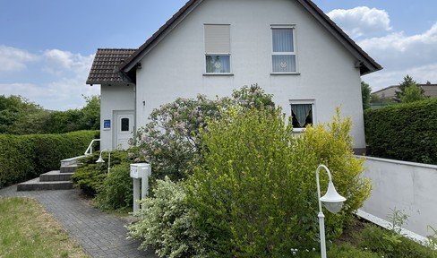 Live and work in Elsteraue OT Tröglitz - EFH with full basement