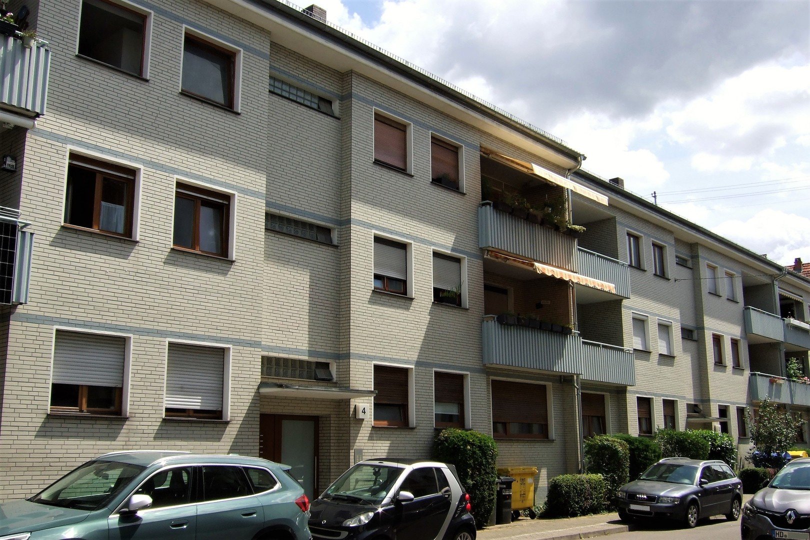 Sehr gut vermietete neu renovierte Wohnung - Wohnung - Heidelberg