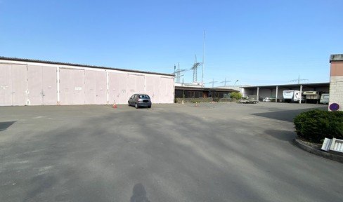 Commercial space with halls, offices and open space in a prime location