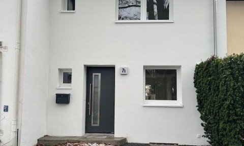 From private owner - first occupancy after complete renovation in Eidelstedt