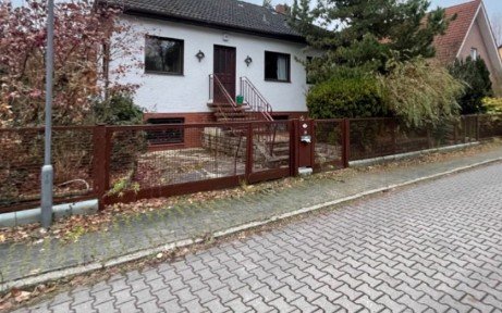 Detached house *FREE OF PROVISION* in the Anglersiedlung in Heiligensee (directly from the owner)
