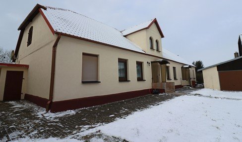 Attractive semi-detached house on Lake Kummerow