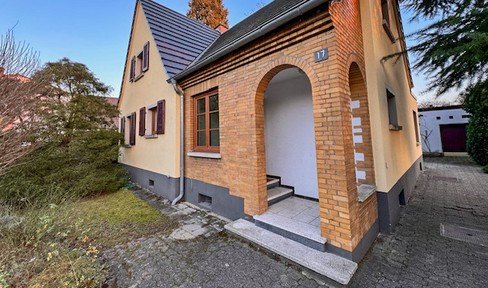 Charming detached house in top location - without commission VHB, directly by the forest!