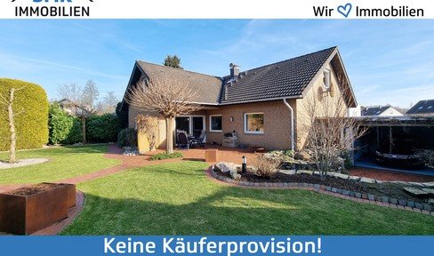 Spacious detached/two-family house for garden lovers!