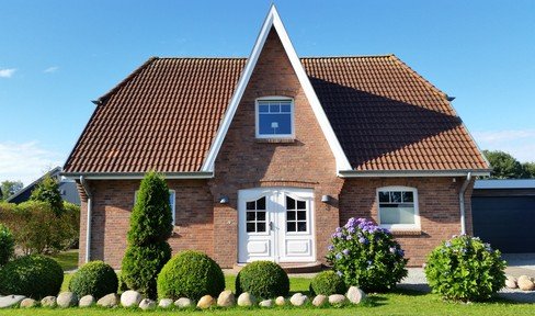 Energy-efficient detached house near Sylt and the North Sea
