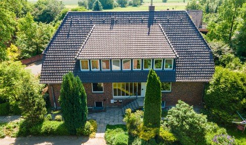 Schönes und großes Zweifamilienhaus mit Souterrain zwischen Bad Bevensen und Lüneburg