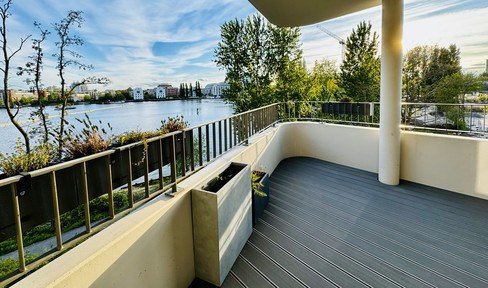 3-room apartment with spectacular south-west view over Lake Rummelsburg