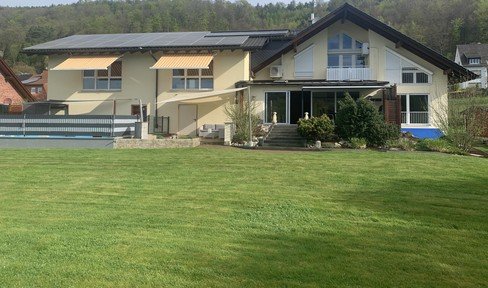 Fantastic property with granny apartment between Göttingen and Kassel