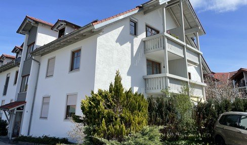 *** attic incl. gallery & exposed beams, 2 balconies with optimal orientation & basement, EBK, 80.65 sqm ***