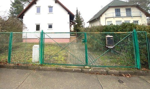 Detached house in Köpenick built in 2002 free of commission