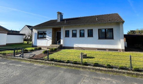 4-room bungalow for sale in Hennef-Geistingen