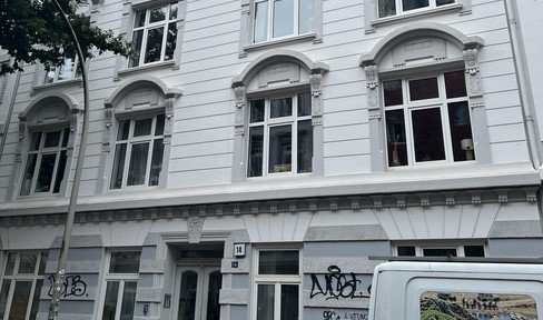 Very well rented art nouveau apartment in Hamburg Ottensen