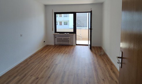 Schöne renovierte 2-Zimmer-Wohnung in Bernhausen