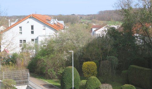 Bright, quiet, well-kept 3-room apartment in Böblingen Diezenhalde