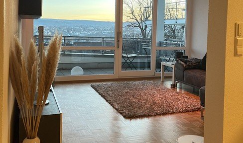 Sunny 4.5 room apartment in prime location with views over the Black Forest