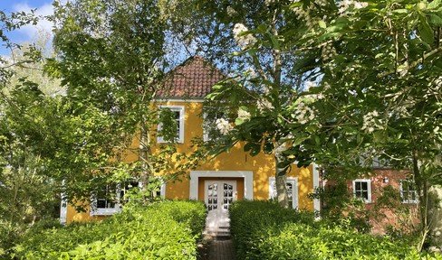 Country house/Resthof Nordstrand, west coast, on the dyke in a secluded location, energy class B-C