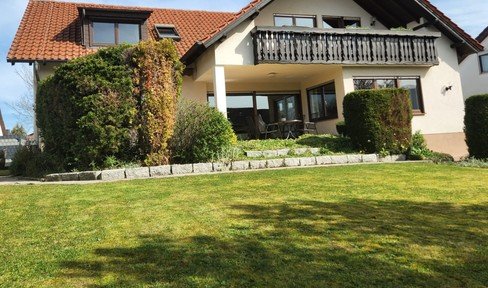 Flexible 1-2 family home with stunning views in Böbingen an der Rems