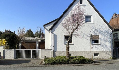 Charming detached house in a central downtown location in Groß-Gerau