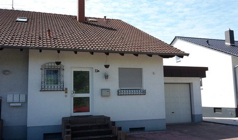 Preiswerte, gepflegte 5-Raum-Doppelhaushälfte in Herxheimweyher