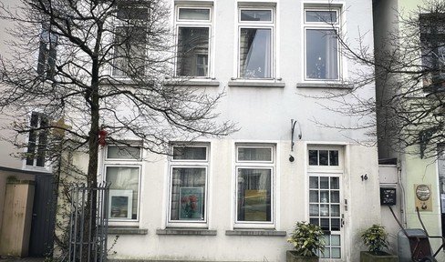 Private bidding process: Charming old town house in an excellent location in Oldenburg
