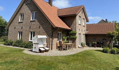 Country house "Rose Garden" for sale directly off Sylt!