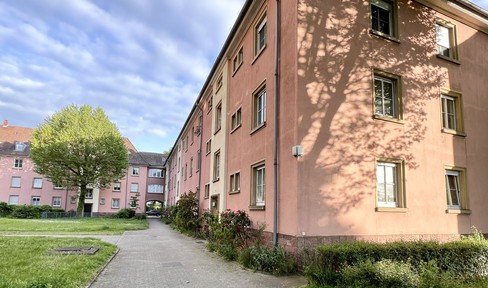 Free of commission - Core-renovated old apartment in Karlsruhe-Mühlburg