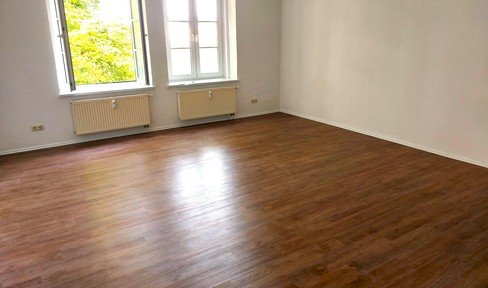 2 room apartment renovated mezzanine with elevator for rent in Torgau