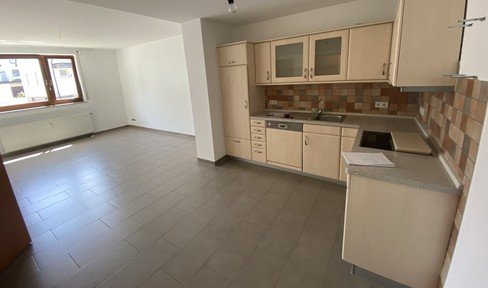 Modern 2 room apartment with fitted kitchen