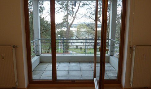 Fantastic lake view included: 2-room apartment with balcony in Freiburg