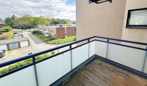 Renovated apartment with parking space in a quiet location