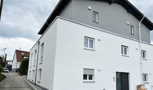 ab 15.06.2024 - Neubau 88 qm 3,5-ZKB Balkonwohnung inkl. PV Anlage & Wallboxen