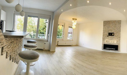 Spacious and newly renovated 3-room maisonette apartment with many extras