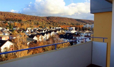 Large 3-room apartment with a great view in Leimen