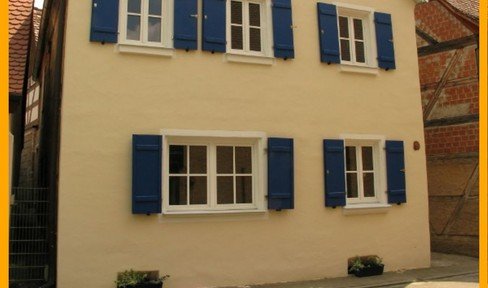 7 9 0,- for small 7 9 sqm TOWN HOUSE completely renovated in 2008 and ONLY for a maximum of 2 persons
