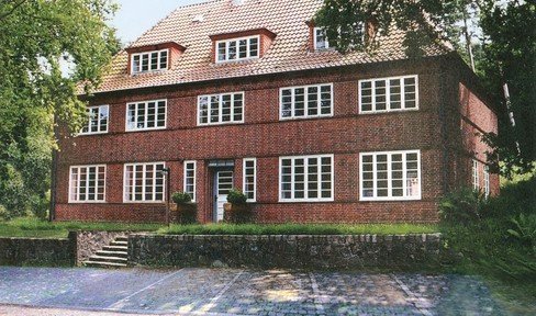 Luxurious ground floor apartment with private garden access and terrace in the "Alte Musikschule Eichhof"