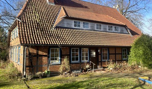 Completely renovated half-timbered house in the center of Barskamp