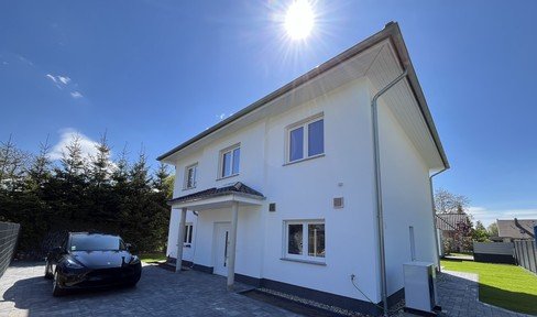New build: Upscale city villa with 190m² in sought-after Berlin-Biesdorf | Beautiful south-facing terrace