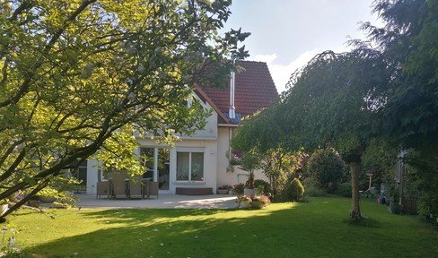 Beautiful DHH for 2-3 persons in Lilienthal