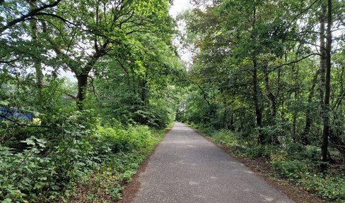 Beautiful woodland plot for sale in Hamburg Lemsdahl-Mellingstedt