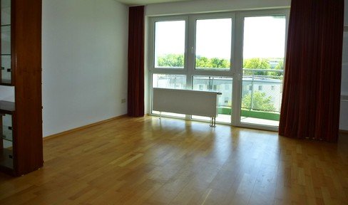 4-room apartment / partly furnished