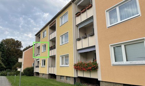 Quiet 3-room apartment with balcony in Hanover-Stöcken